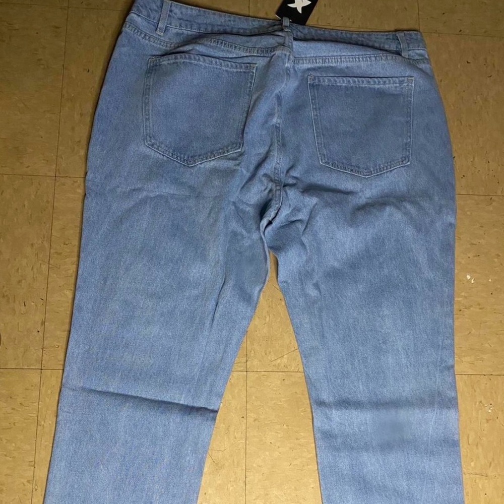 SHEIN Light Blue Flare & Wide Leg Jeans